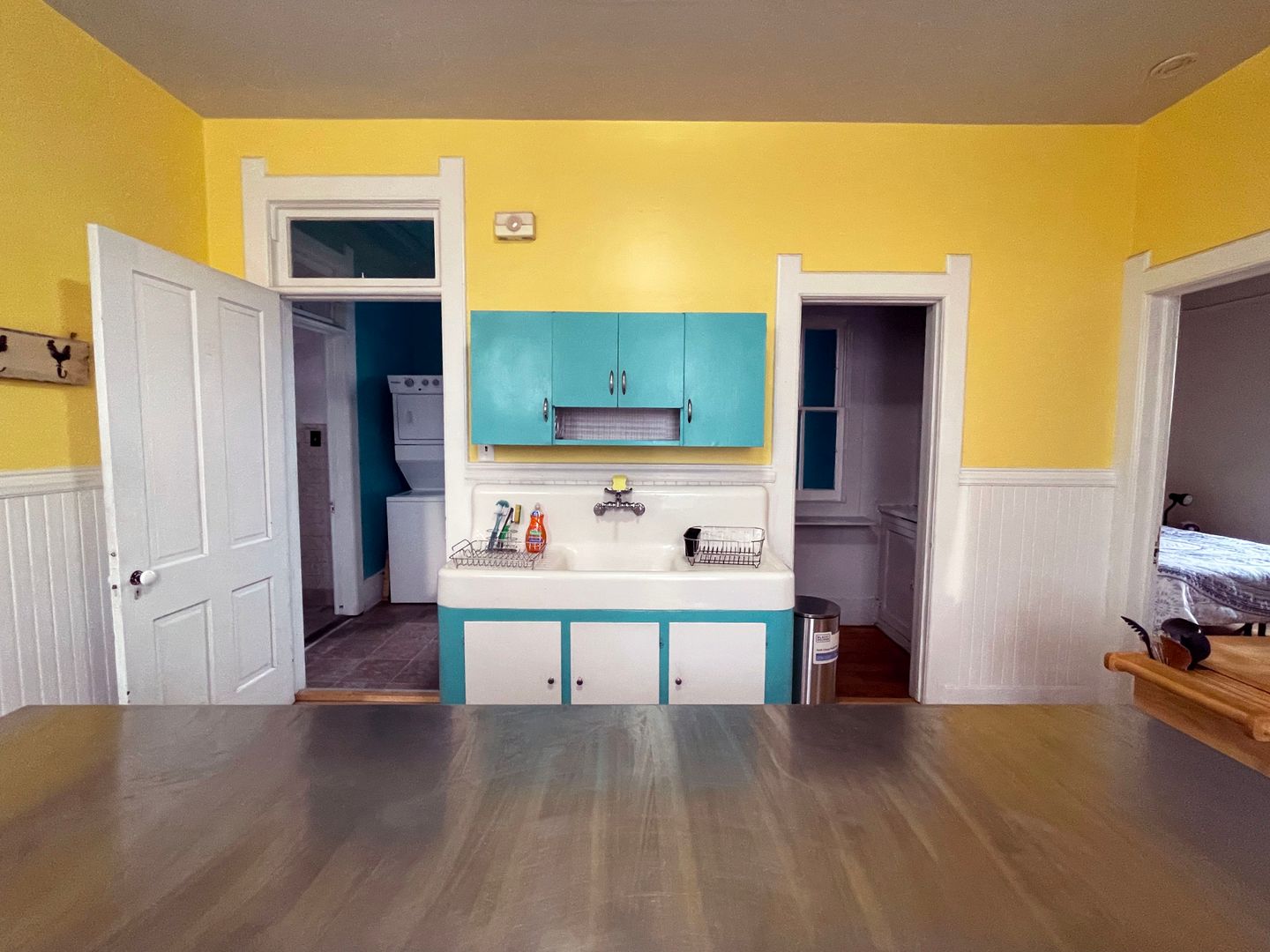 Milwaukee Apartment: 835-839 W National Ave