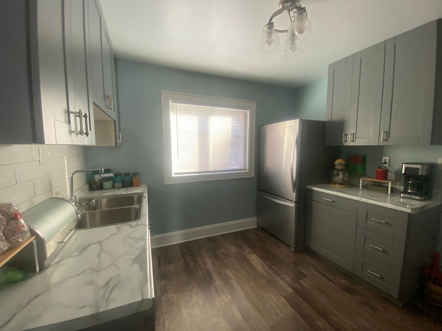 Shorewood Apartment: 3619 N Morris Blvd