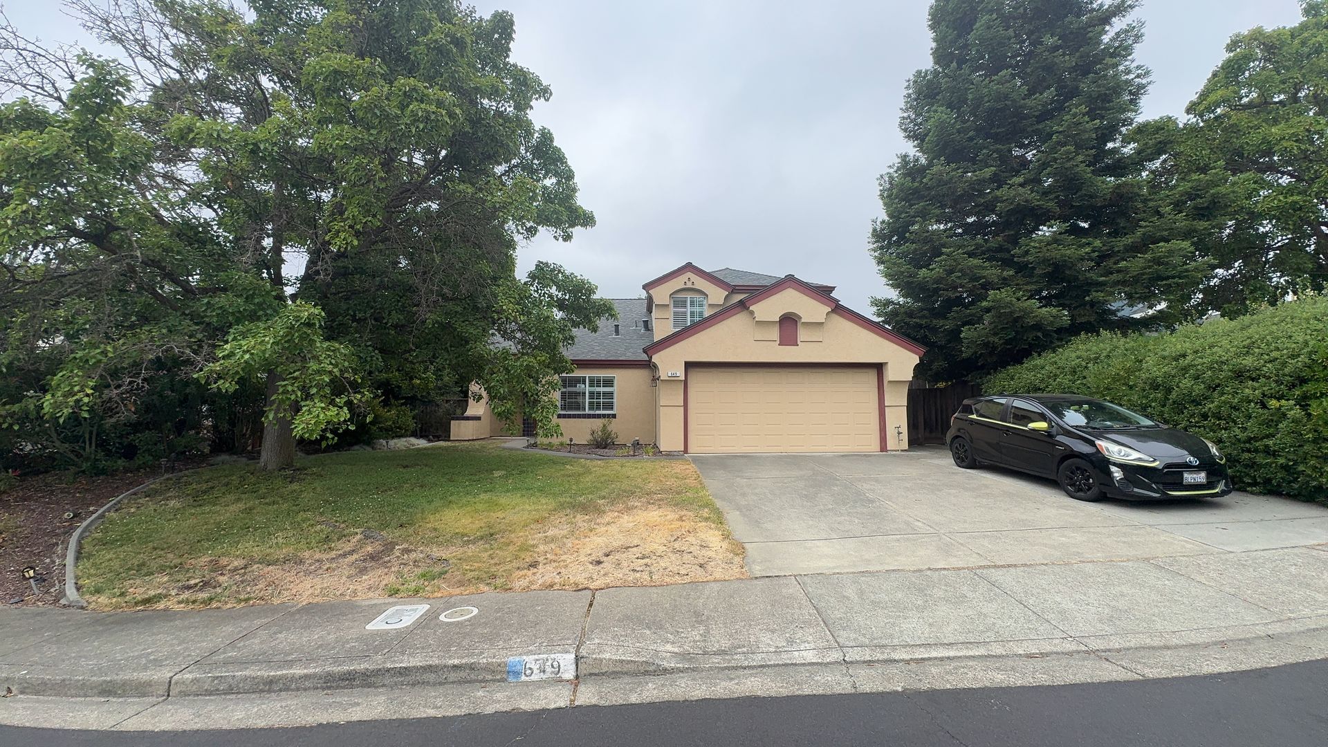 Benicia House: 649 Daffodil Dr