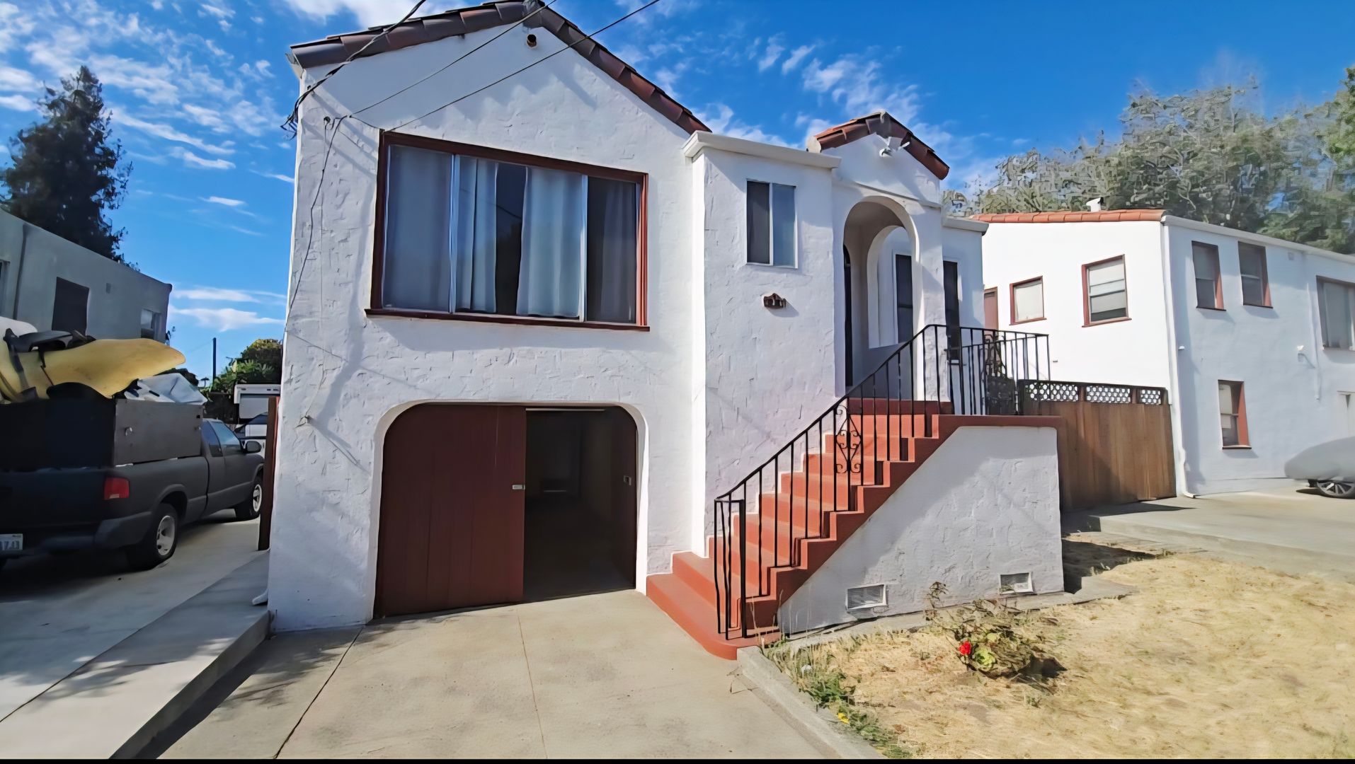 Vallejo House: 230 Hampshire St