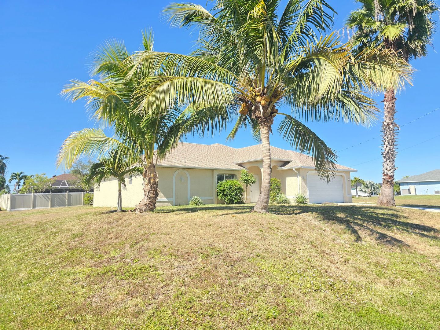 Cape Coral House: 1900 NW 33RD AVE.
