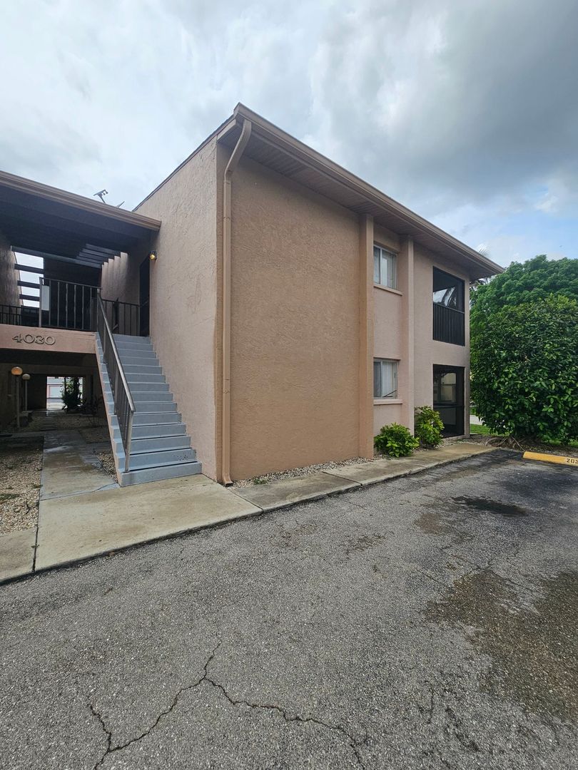 Cape Coral Apartment: A-102 4030 Coronado Pkwy.