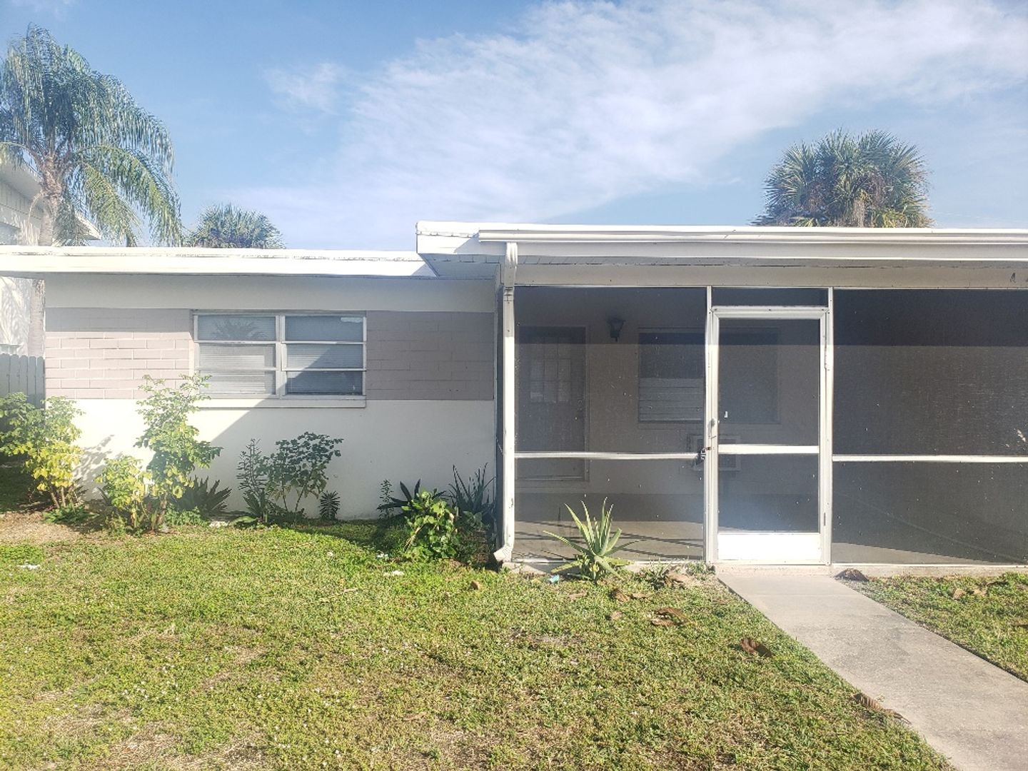 Cape Coral Apartment: 4911 Coronado Pkwy.