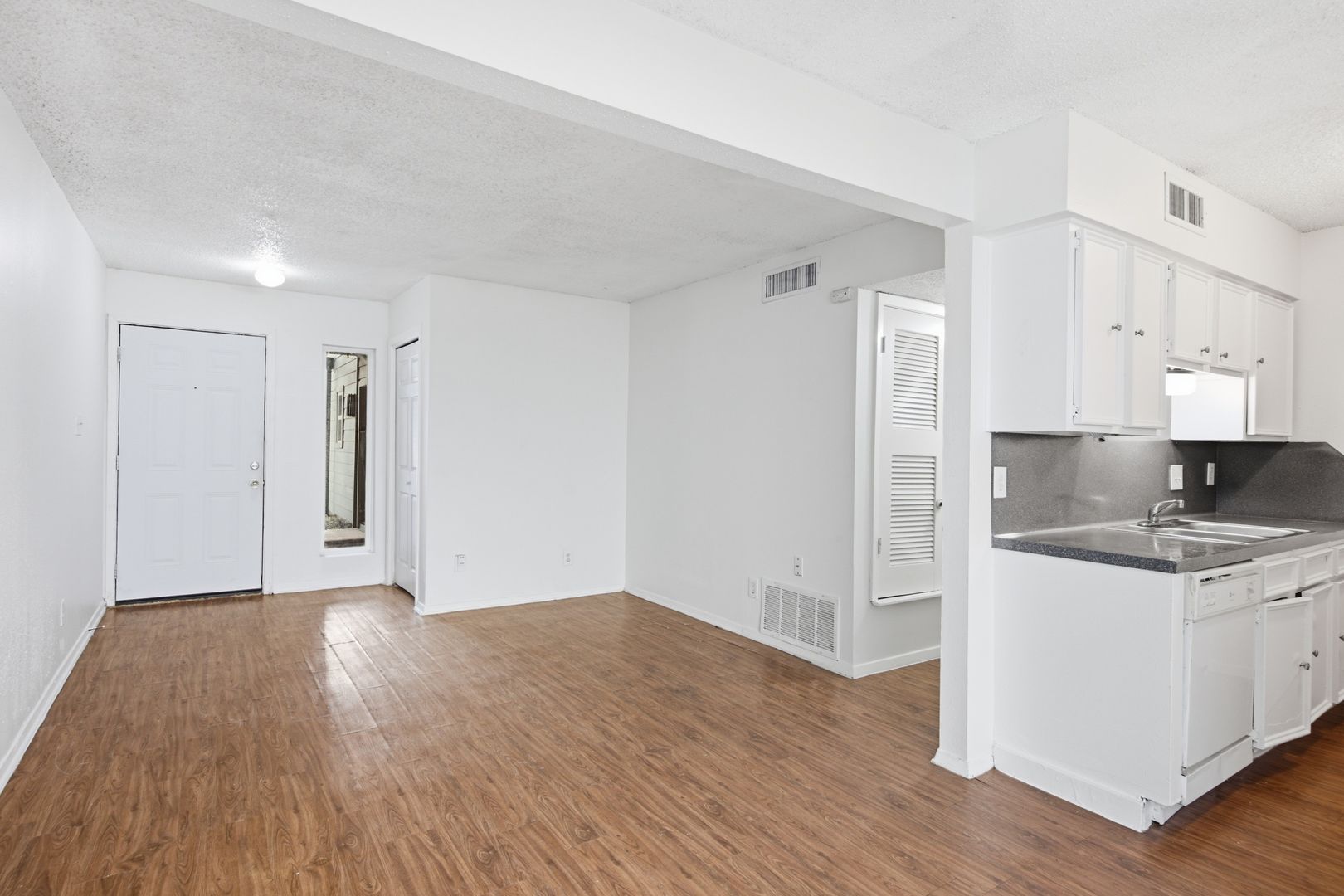 Austin Apartment: 2703 Windswept Cove