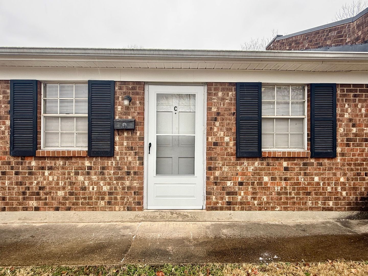 Graham Apartment: 316/318 Travora