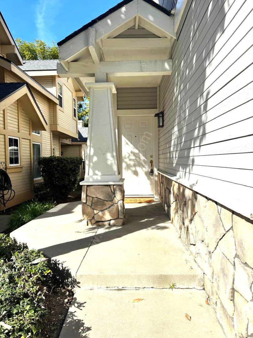 San Dimas House: 135 Citrus Ranch Rd.