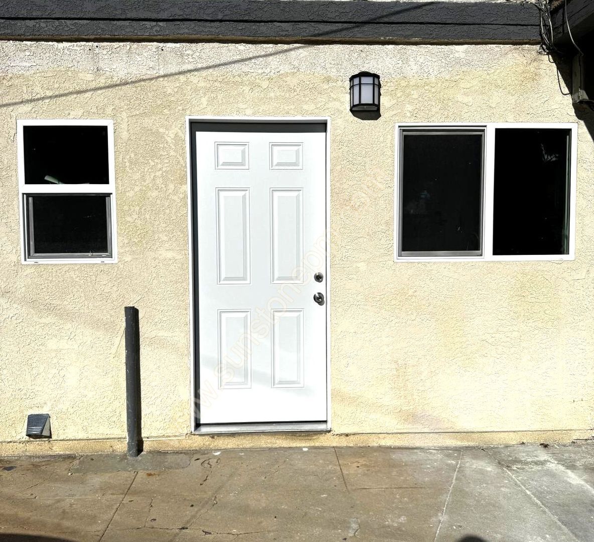 Pomona Apartment: 702 N. Garey Ave