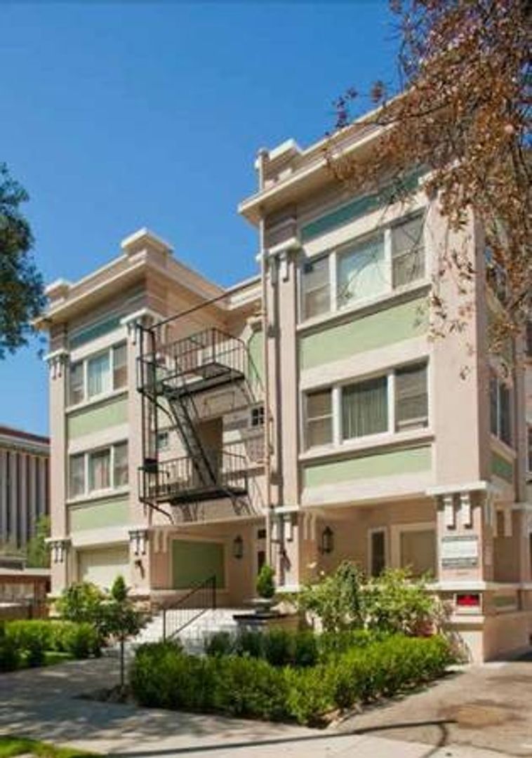 Pasadena Apartment: 249 N. Euclid Avenue