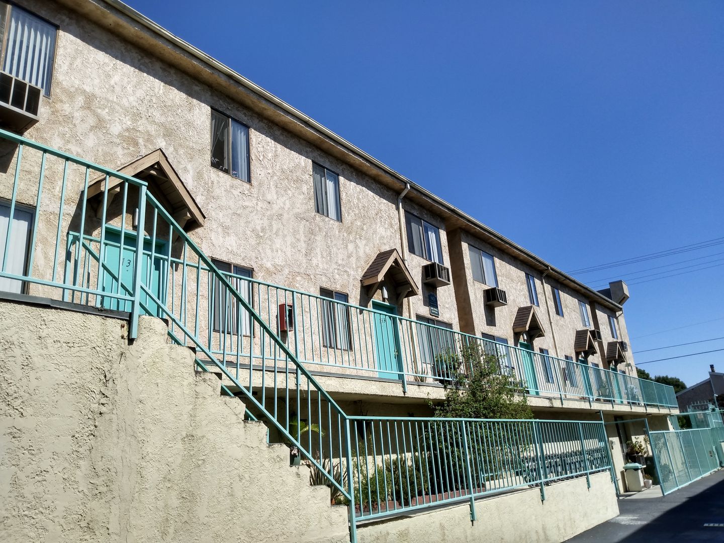 Panorama City Apartment: 9205 Van Nuys Boulevard