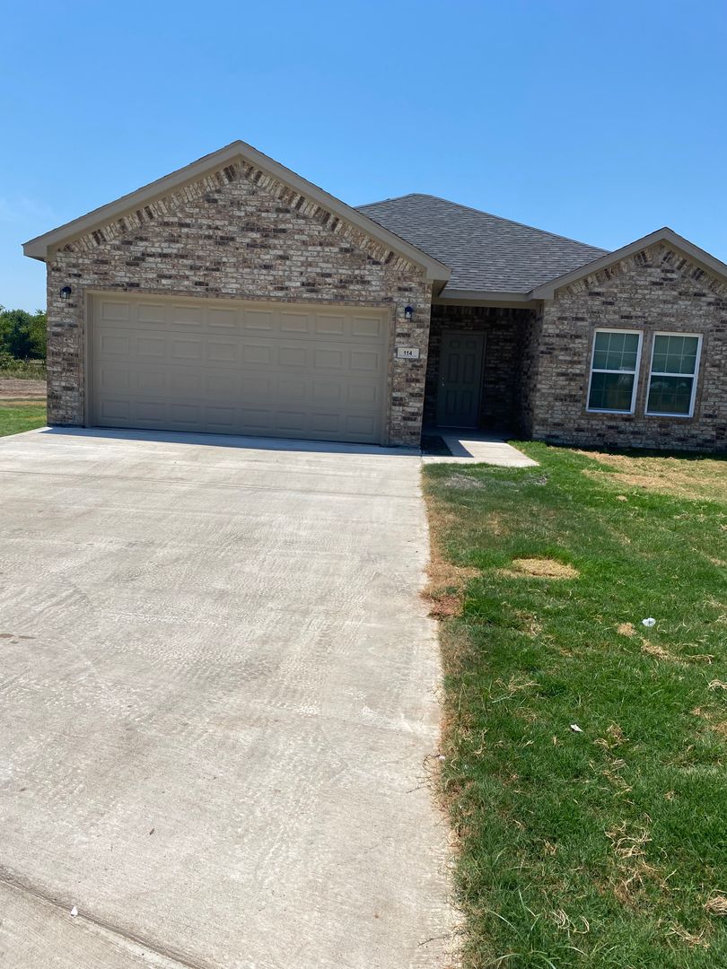 Mead Apartment: S Ranchette Rd