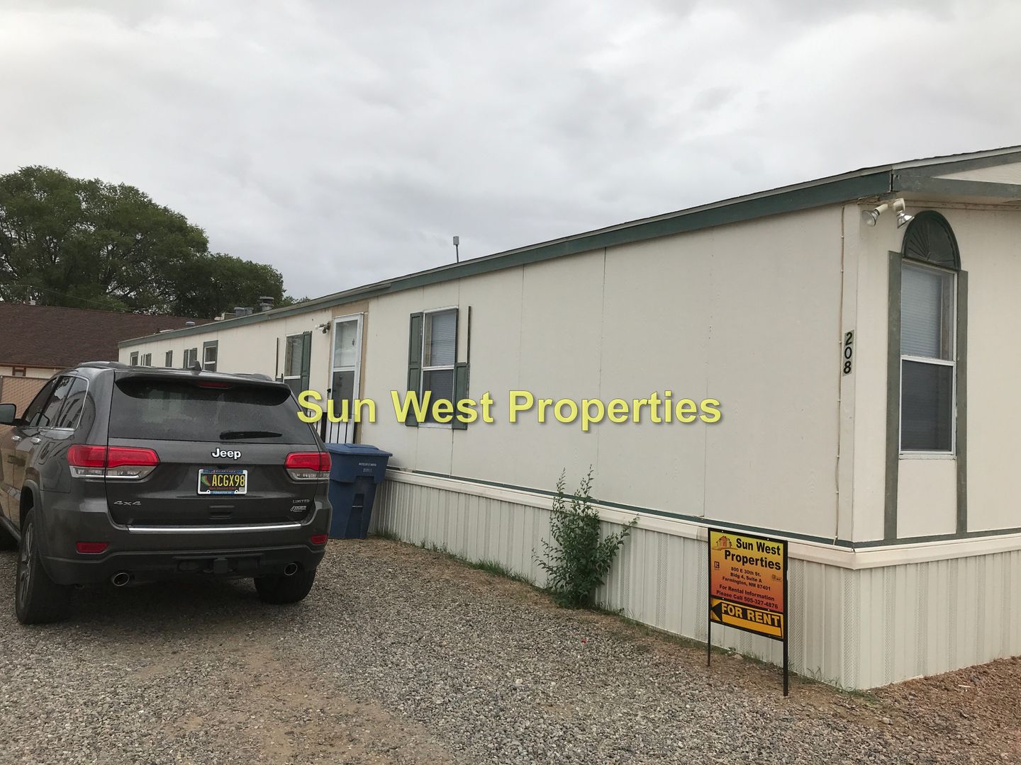 Aztec House: 208 Robinson Ave.