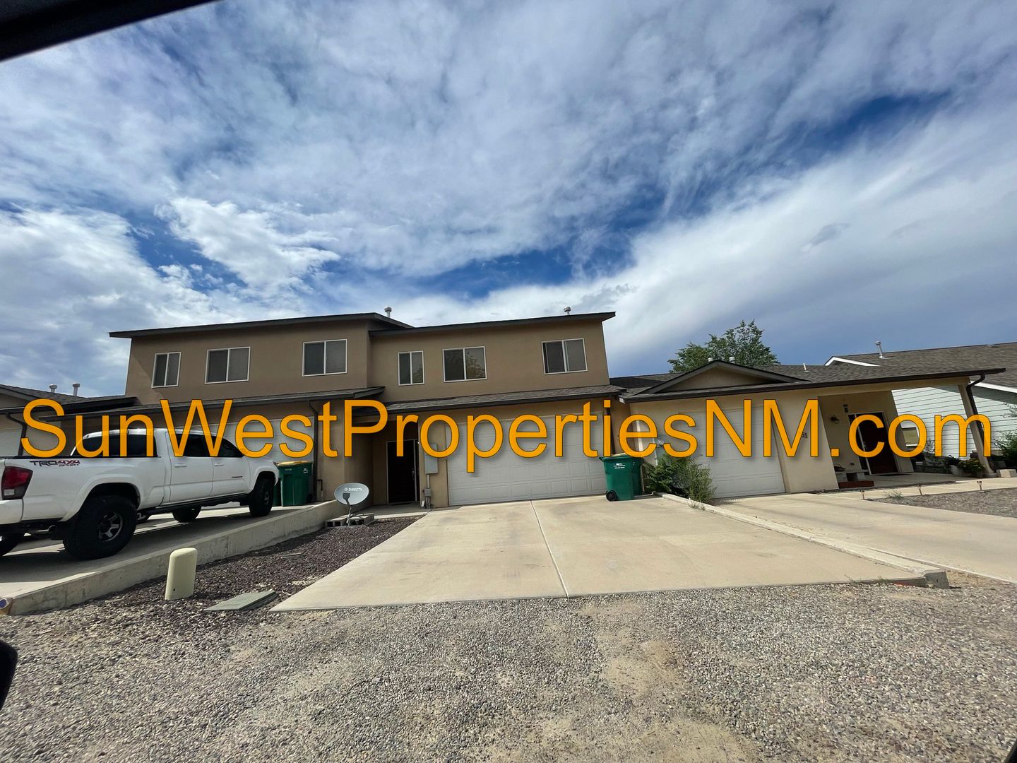 Aztec Townhome: 553 E. Zia St.