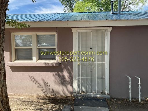 1 Bedroom, 1 Bathroom Apartment Home, Recently Remodel – photo 1