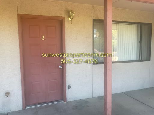 2 Bed 1.5 Bath