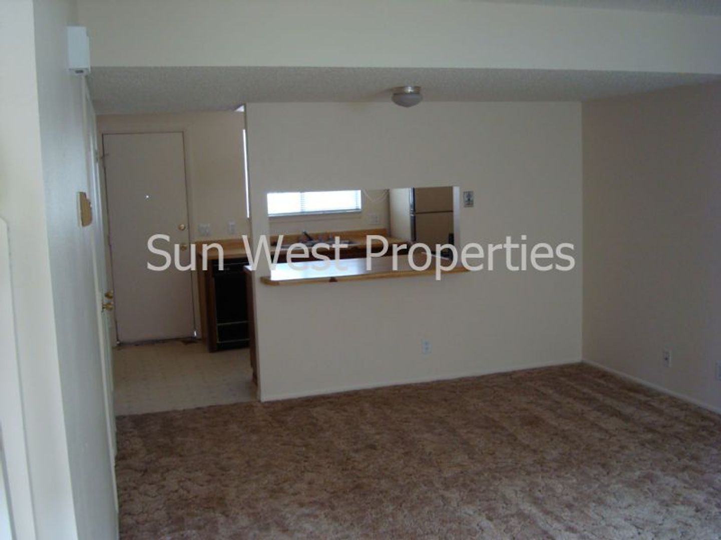 Farmington Apartment: 322 N. Court Ave