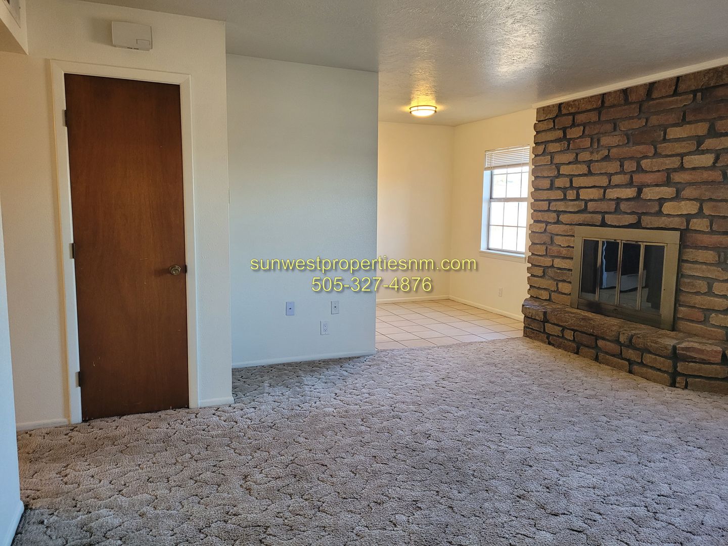 Flora Vista Apartment: 835 HWY 516