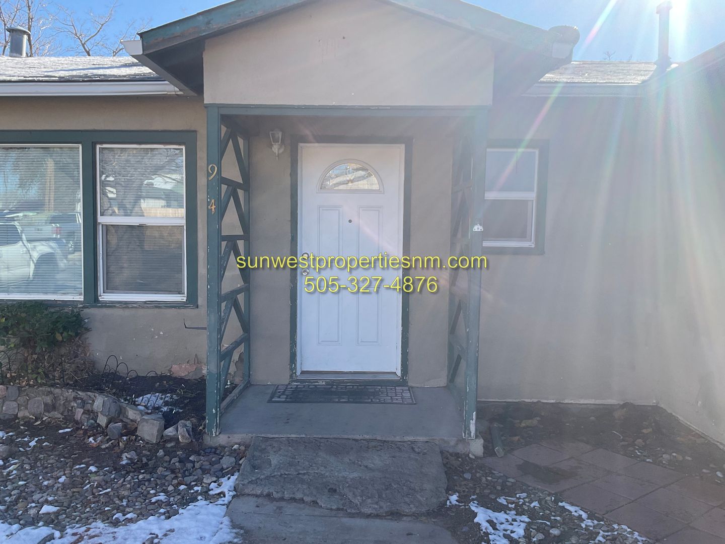 Farmington House: 914 Buena Vista