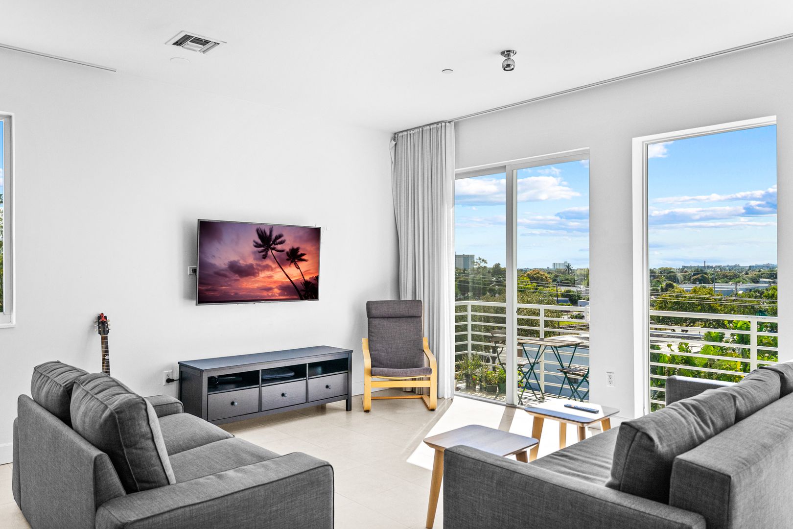 Delray beach Condo: 111 Se 2nd St 401