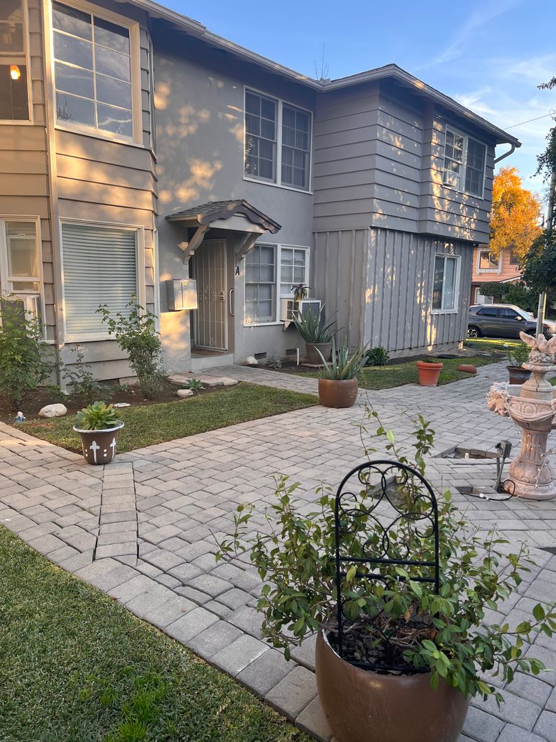 Whittier Apartment: 13817 Christine Dr