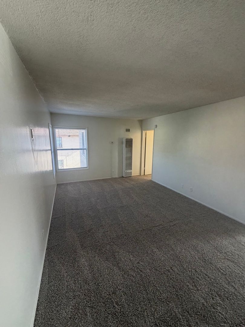 Whittier Apartment: 13840 Christine Dr