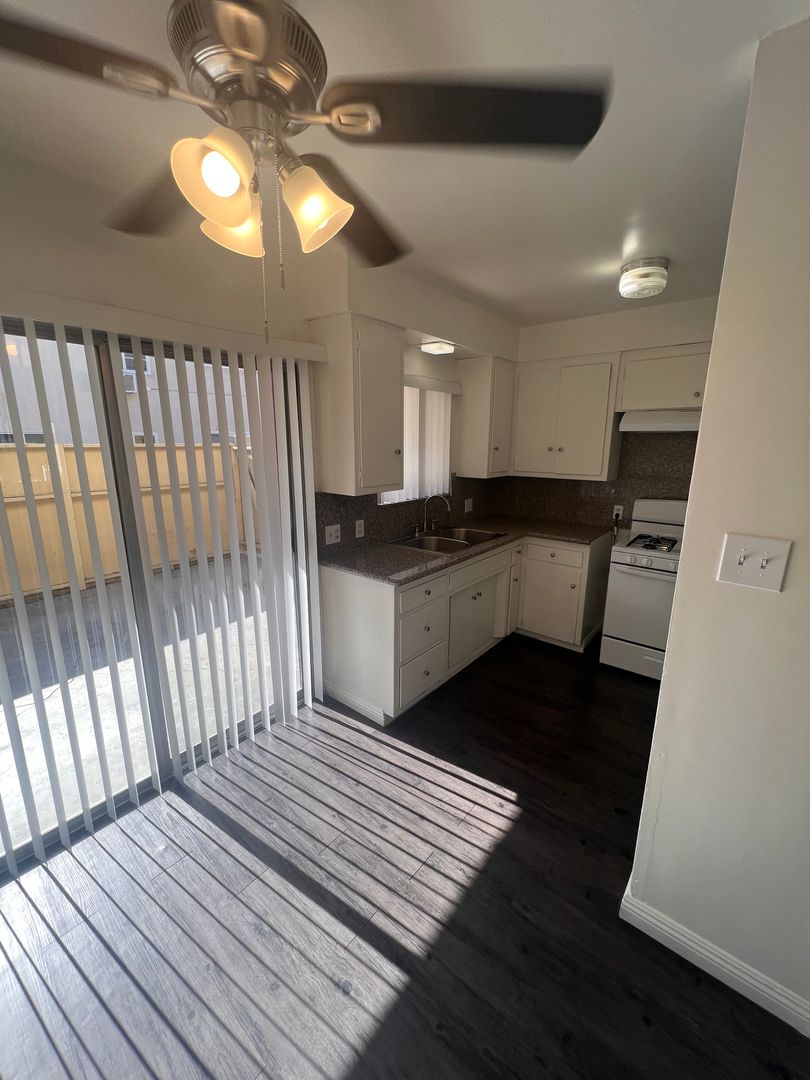 Whittier Apartment: 13802 Ramona Dr