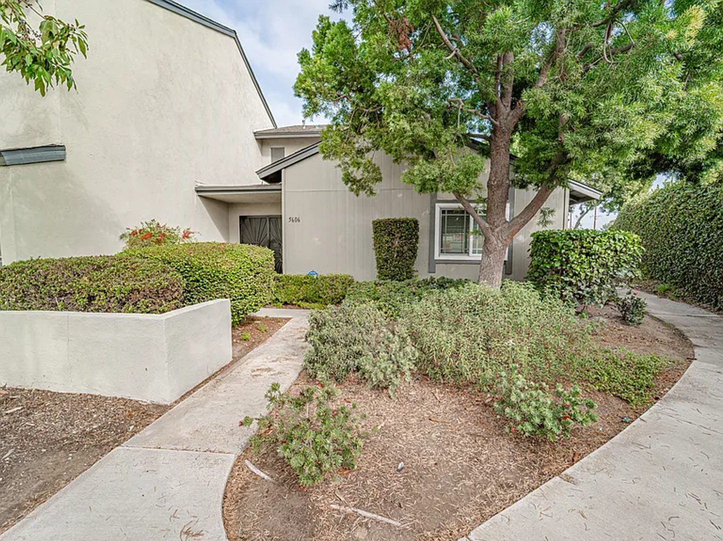 Buena Park Townhome: 5606 Cajon Ave