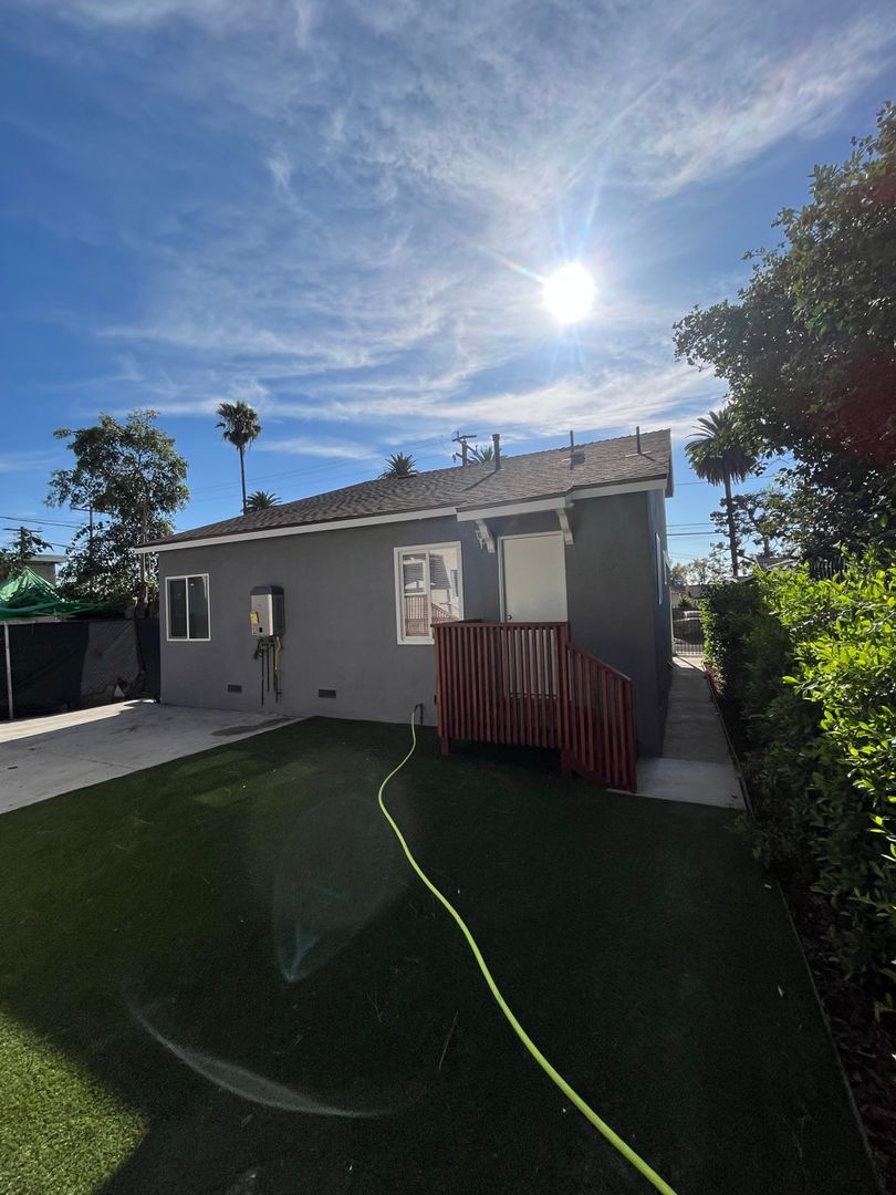 Whittier Apartment: 6305 Gretna Ave