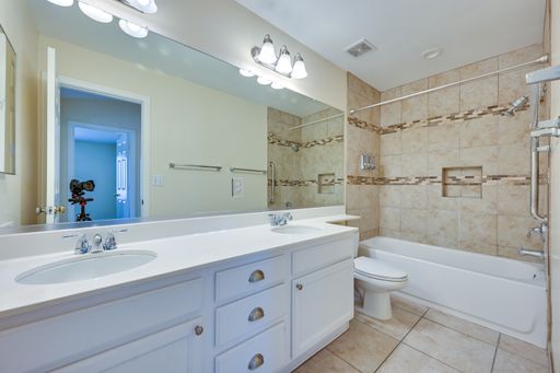 968 E. Robindale Road, Las Vegas, NV 89123