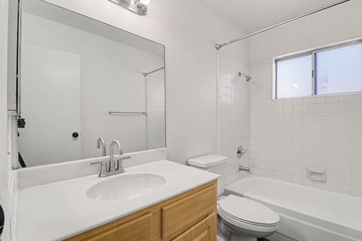 545 Van Dornum Avenue, Henderson, NV 89011