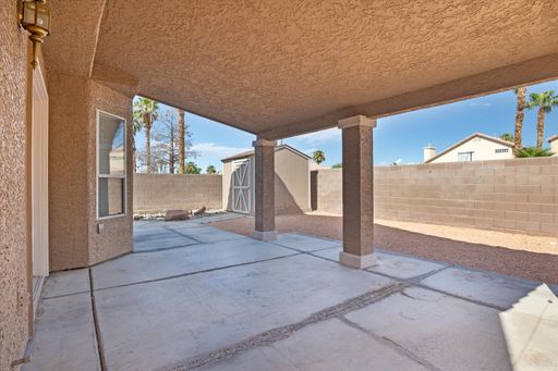 8366 Drop Camp Street, Las Vegas, NV 89123