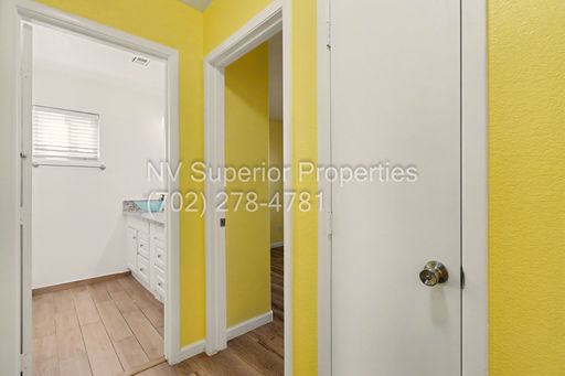 7929 Dana Maple Court, Las Vegas, NV 89131