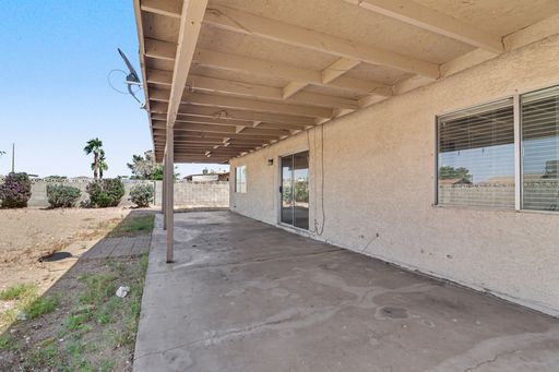 545 Van Dornum Avenue, Henderson, NV 89011