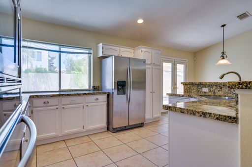 968 E. Robindale Road, Las Vegas, NV 89123