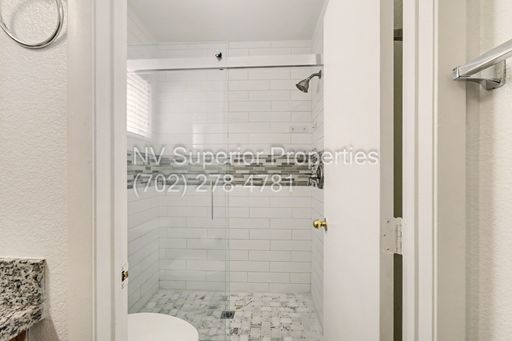 7929 Dana Maple Court, Las Vegas, NV 89131