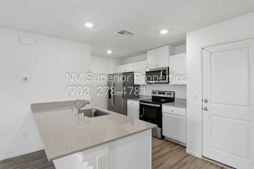 1902 Omaggio Vista Street, Henderson, NV 89044
