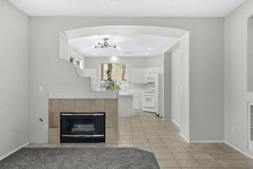 10628 Primrose Arbor Ave, Las Vegas, NV 89144