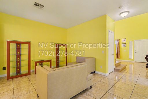 7929 Dana Maple Court, Las Vegas, NV 89131