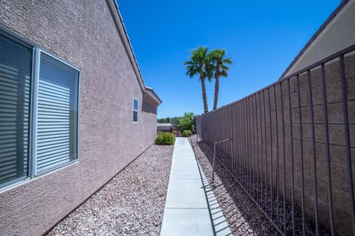 2012 Colvin Run Drive, Henderson, NV 89052