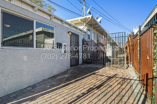 1301 E. Ogden Avenue, Unit E, Las Vegas, NV 89101