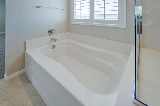 9792 Newcastle Spring Avenue, Las Vegas, NV 89178