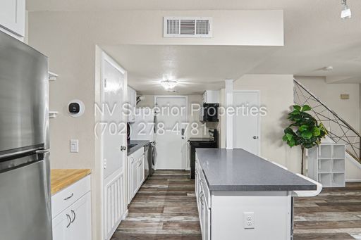 1401 Elizabeth Avenue #2, Las Vegas, NV 89119