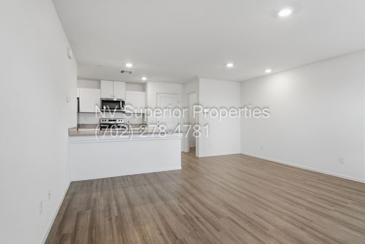 1902 Omaggio Vista Street, Henderson, NV 89044