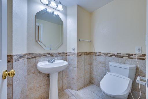 968 E. Robindale Road, Las Vegas, NV 89123