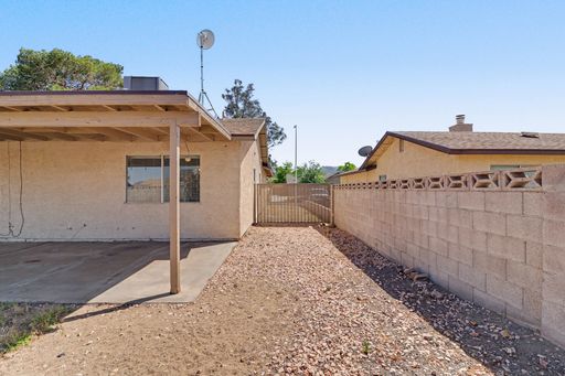 545 Van Dornum Avenue, Henderson, NV 89011