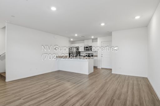 1902 Omaggio Vista Street, Henderson, NV 89044