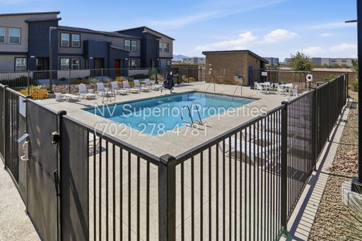 1902 Omaggio Vista Street, Henderson, NV 89044