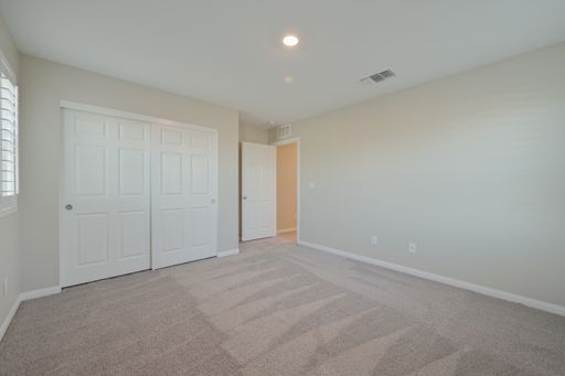 9792 Newcastle Spring Avenue, Las Vegas, NV 89178