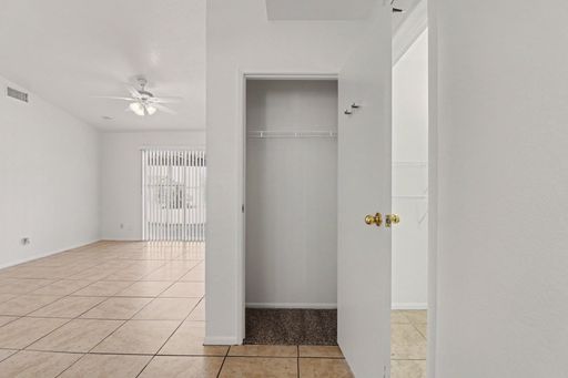 545 Van Dornum Avenue, Henderson, NV 89011