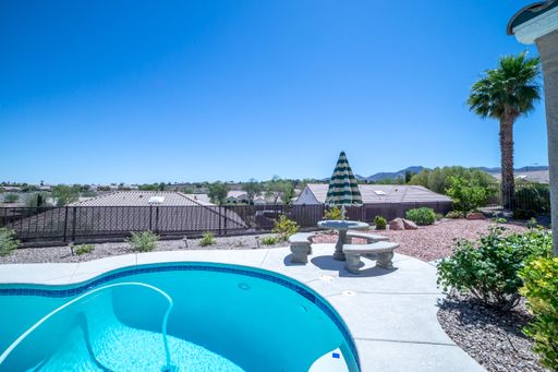 2012 Colvin Run Drive, Henderson, NV 89052