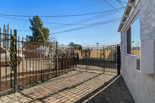 1301 E. Ogden Avenue, Unit E, Las Vegas, NV 89101